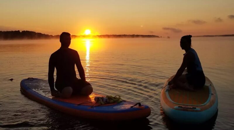 sunrise paddleboard yoga lake gaston yoga henrico nc