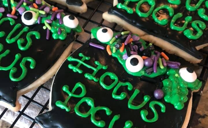 Hocus Pocus Iced Sugar Cookie Class jenny cakes at the lake littleton lake gaston october 2023