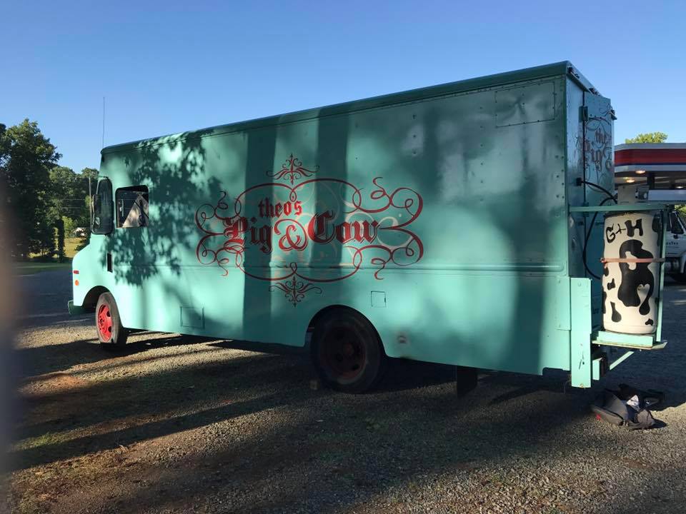 theos pig and cow food truck nc