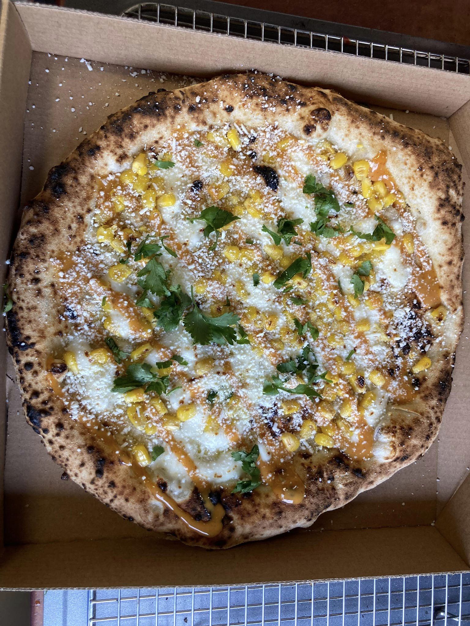 pinedas-wood-fired-pizza-food-truck